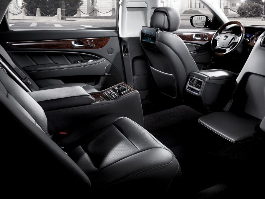  Hyundai Centennial Limousine 2012 года  (фото 5 из 5)